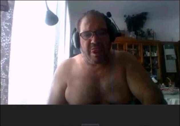 spanish perfect bear wanking webcam