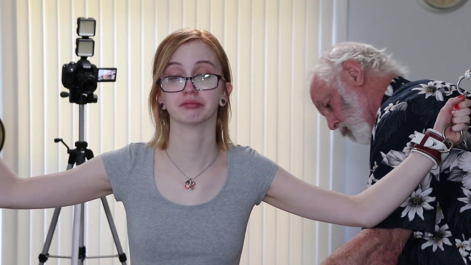 Dsc12-6) Petite Spinner Bdsm Spank Paddle Cane Fucking With Creampie Reagan Reid