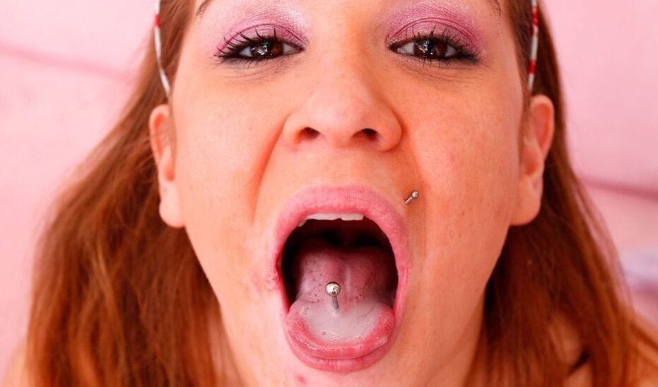 Mishy Snow in Crank It Up. Its Fun Time! - BigGulpGirls