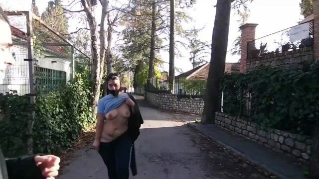 PUBLIC BLOWJOB CUMSHOT STREET, HORNY FRIENDS CAN'T WAIT HOME
