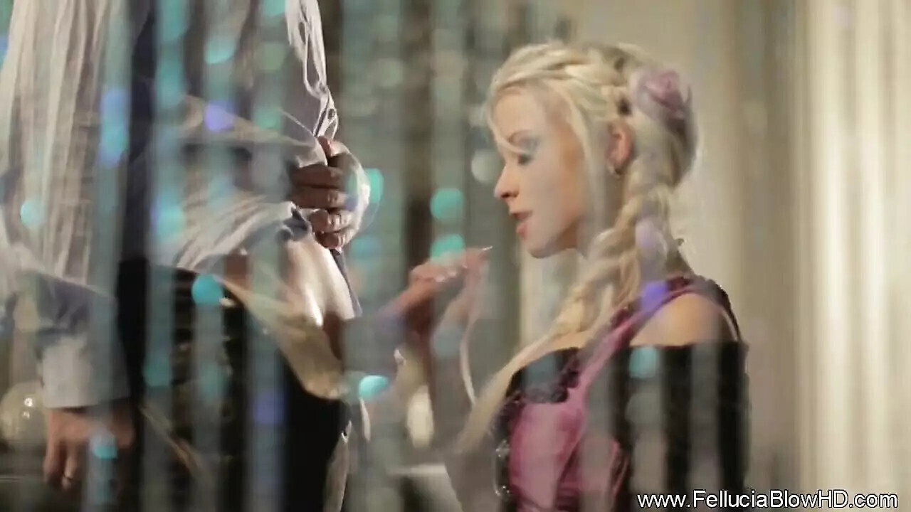 Beautiful Blowjob Blonde Secret Love