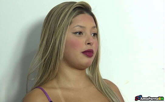 Intimidade meia-irm&atilde_ &ndash_ Inicio, Parte