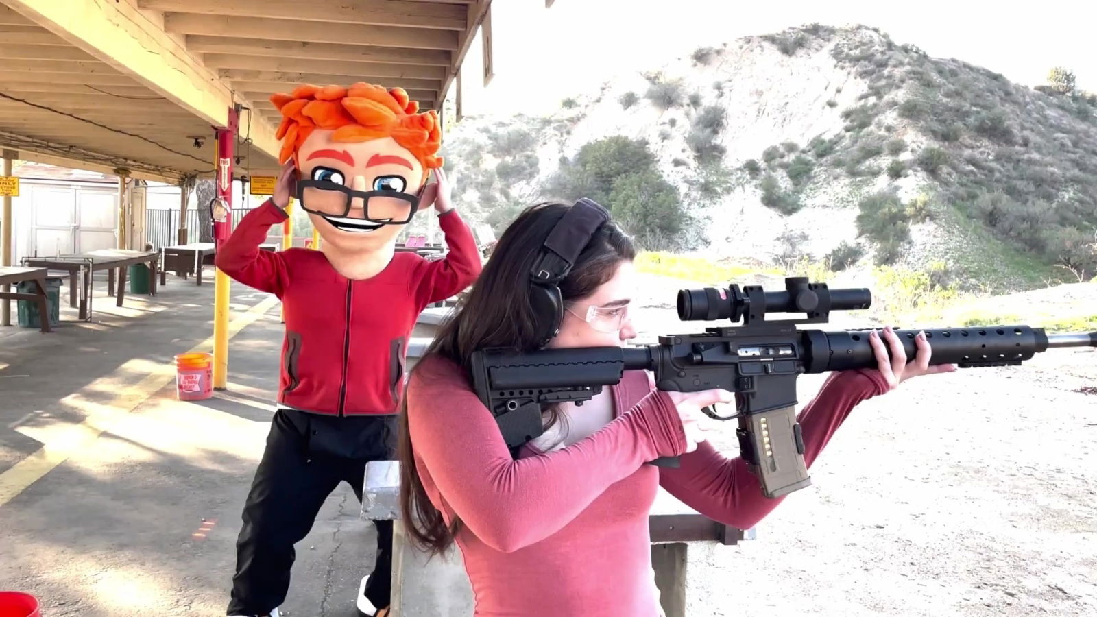 Plump Buxom Hottie Enjoys Porndude's Weapon Which Drills Cunt Shoots Face