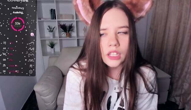 Live record krsti_znn reaching tips goal 12/31/2023