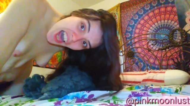 these sheets fucking fucked! hairy chaturbate Snapchat Onlyfans slut made mess Lovense Domi