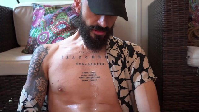 Juegos salvajes oficina