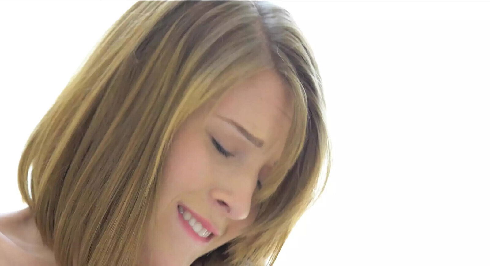 Girls Wait Starring Molly Manson Solo