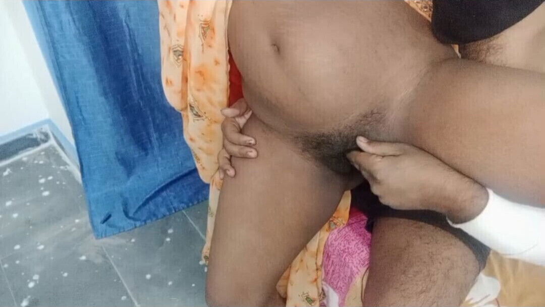 wife tyar hota dekh. Mene uske sath kiya