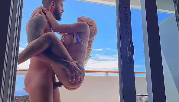 Cruzeiro, fodemos bordo nossa varanda cabine Kevlyn Santos