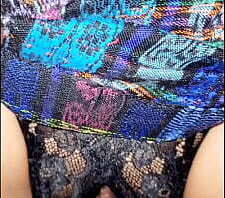 Con mi vecina a escondidas.