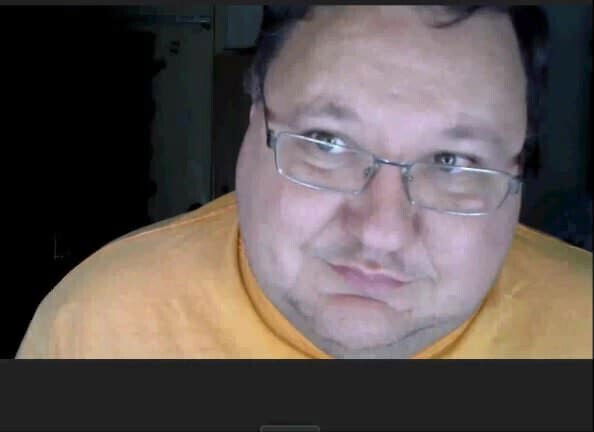 spanish beautiful bear wanking