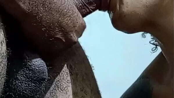 cliente paga para realizar fetiche comer mulher enquanto corno Assiste