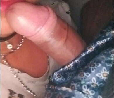 luz! Casada chupa estranho banheiro