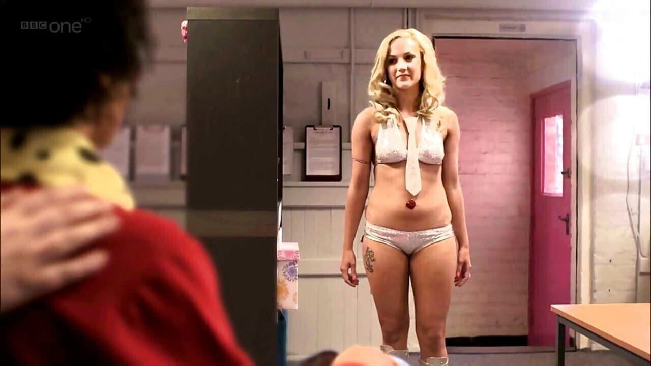 Celebrity Wank Challenge: Joyner Laurie Brett