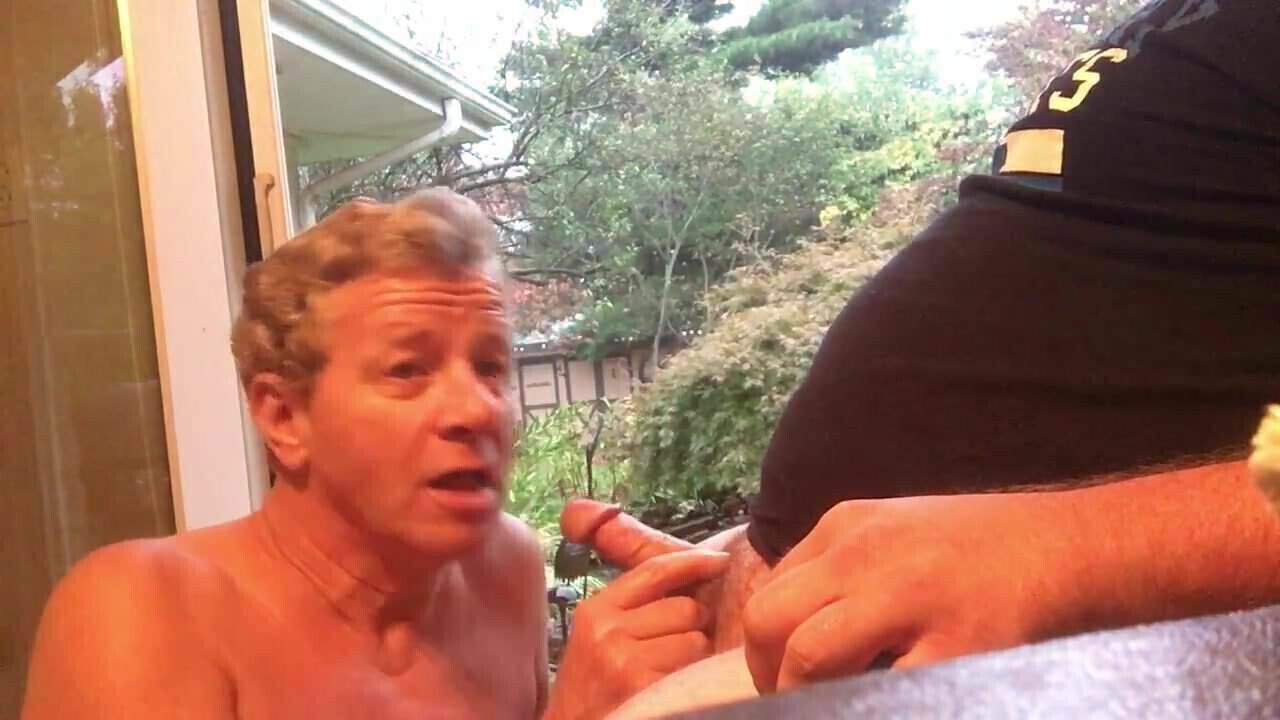 Neal Blosmen Gives Blowjob, Gets BIG Cum Facial