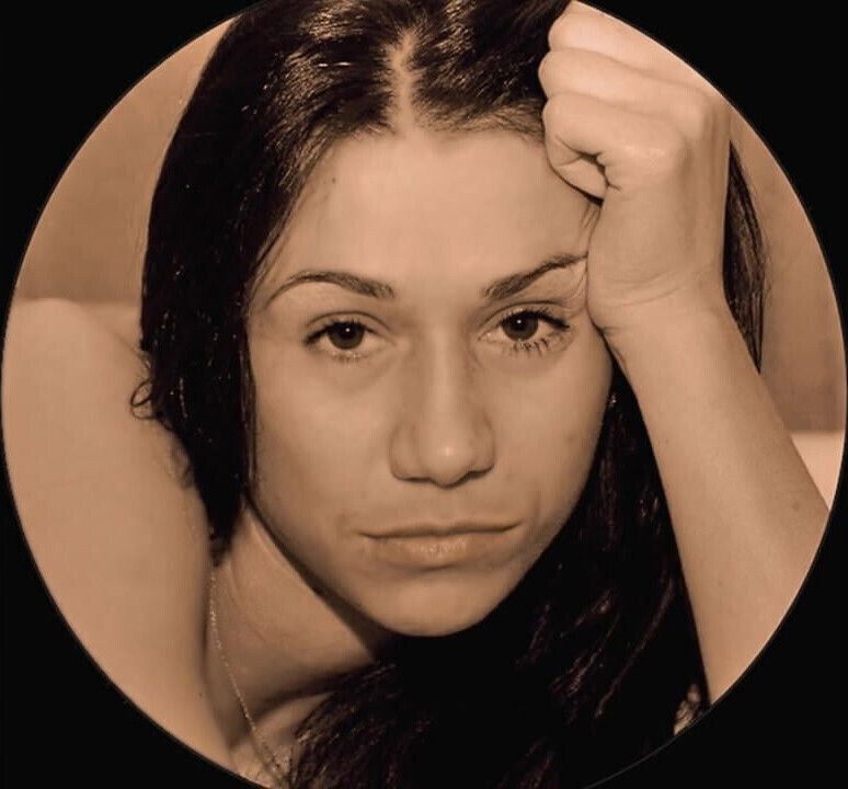 I am the sexy girl, I like when you fuck me well 'POV