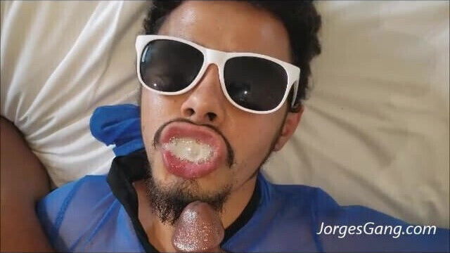 Robin Hood and Stealing Hood Help Daddy