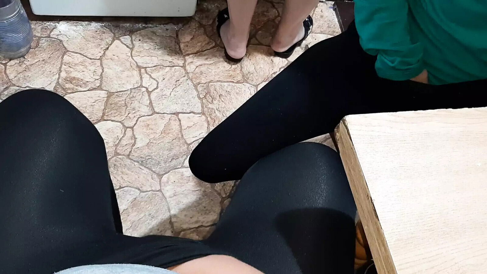 jerk stepmom while cooks dinner Lesbian-candys