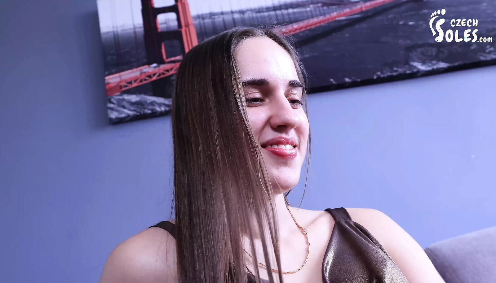 Roommate's Foot Fetish Confession 2160p)