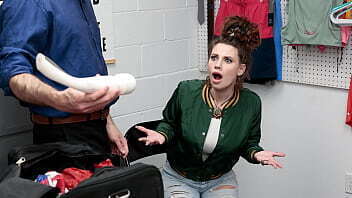 Loss Prevention Catches Indica Flower Stealing Pervcop