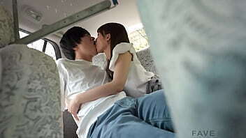 東條なつ　キス大好きな彼女と街中でキスとフェラ