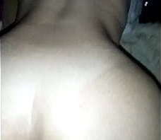 Loira excitada queria sentar pica at&eacute_ tirar leite. Ser&aacute_ aguentou noite inteira trepando?