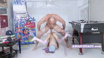 Vina Sky'_s Arcade Game (Massive White Dicks)