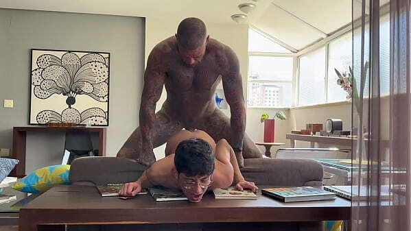 MACH&Atilde_O TATUADO MOSTROU QUEM MANDA COLOCOU CHORAR ROLA