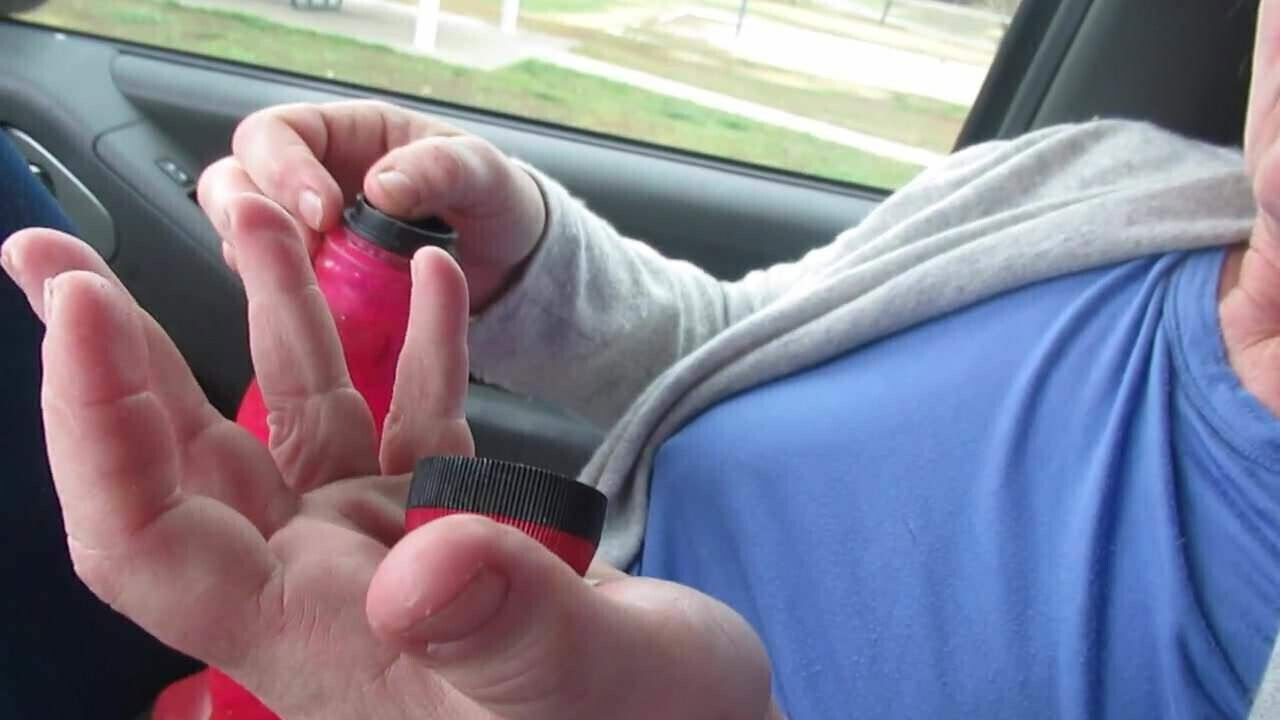 putting batteries toy-dildo