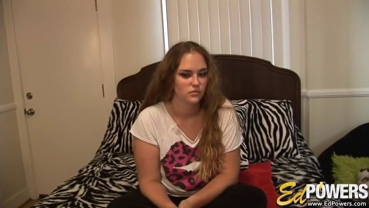 Good girl Bunny Lain sucks nasty