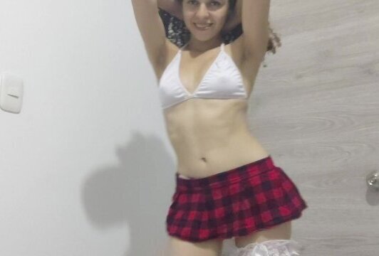 Linda colegiala masturba para profesor