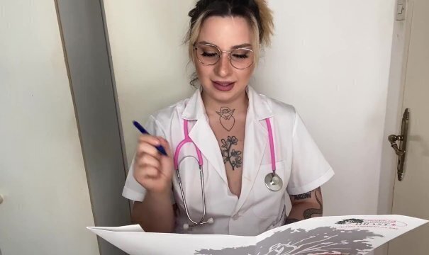 Begging Doctor Squirts