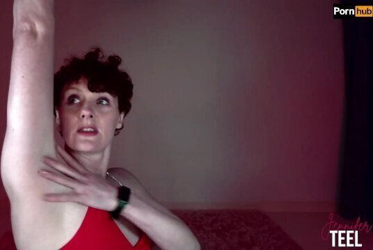 Naughty Jennifer Cums Really Hard