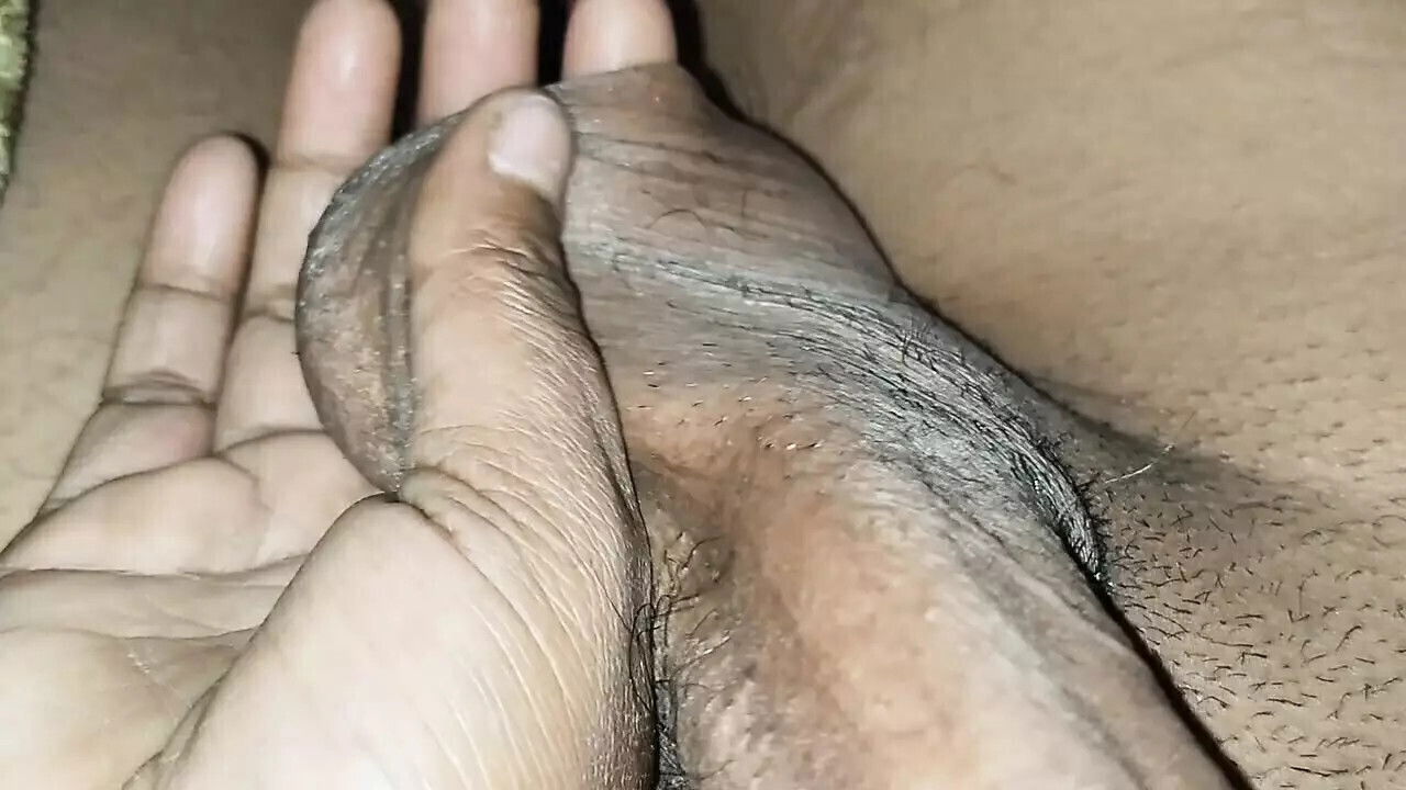 Very tight pussy going inside