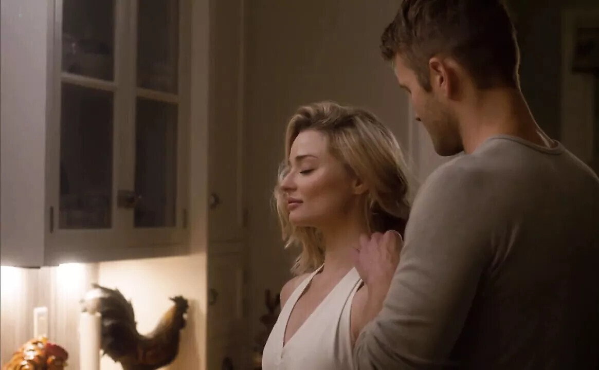 Emma Rigby ''Hollywood Dirt''