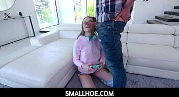 SmallHoe - Petite Gamer Girl Drilled Without Letting The Gamepad Out - Jessae Rosae