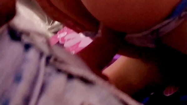 Cogemos Escondidas Despu&eacute_s Escuela amiga ella deja LLENARLA SEMEN porque dice MEJOR AMIGA