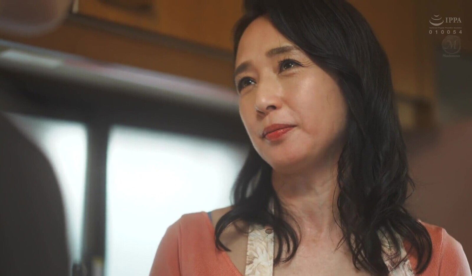 安野由美　昔から憧れてた友達の〇に我慢できずにセックスしちゃう