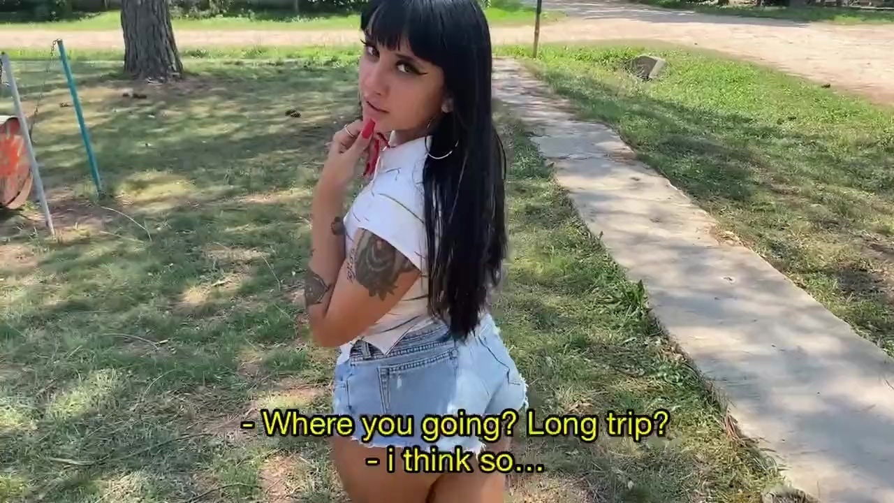 Latina from suburbs demonstrates talents mouth juicy pussy