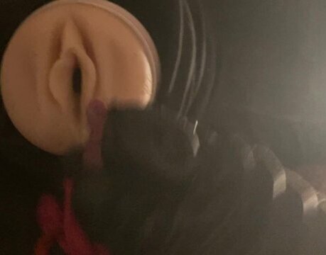 baise chatte avec culotte rouge fleshlight