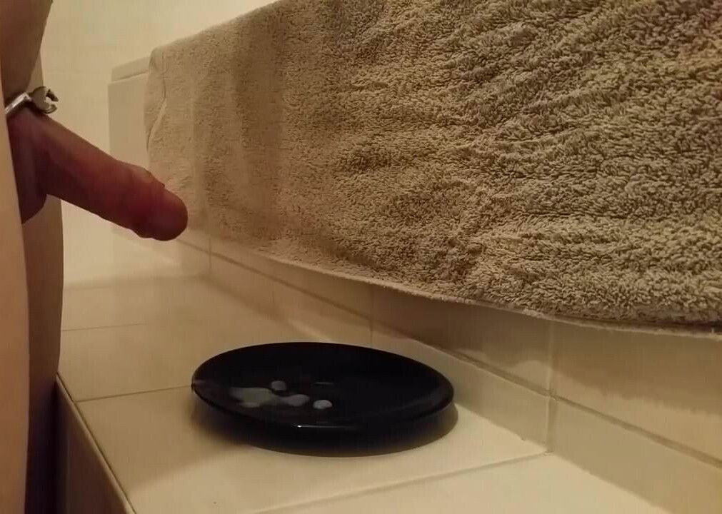 Quick Cum After 3 Weeks In Chastity