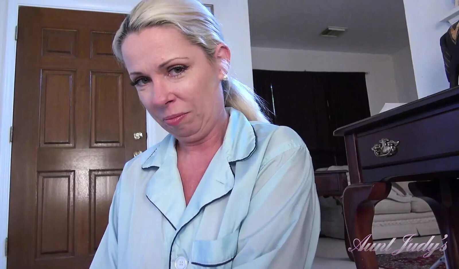 Auntjudys Your Hairy MILF Step-auntie Helps Workout (pov)