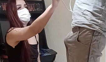 T&eacute_cnico inform&aacute_tica surpreendido pela casada safada!