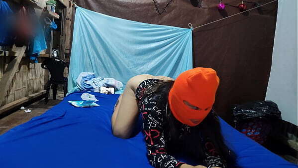 DESEOS EROTICOS SEXO INTENSO!! PONGO BAILAR CAMA HIJASTRO MIENTRAS TOMA DUCHA. SALGA BA&Ntilde_ARSE PROPONER SEXO PORQUE MARIDO ESTA CASA TENEMOS ESTA UNICA OPORTUNIDAD PARA HACERLO