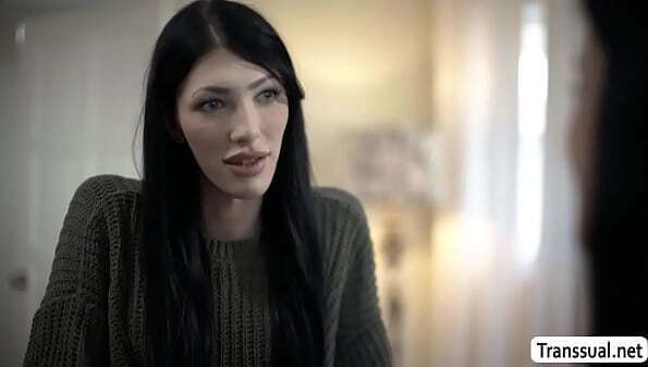 Sexy Ville lets stepmom teach