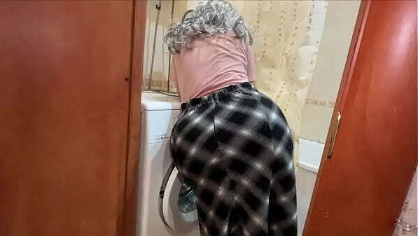 Wide hips mature stepmother homemade skirt excite