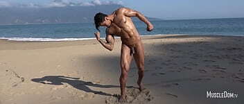 Muscle worship on the beach