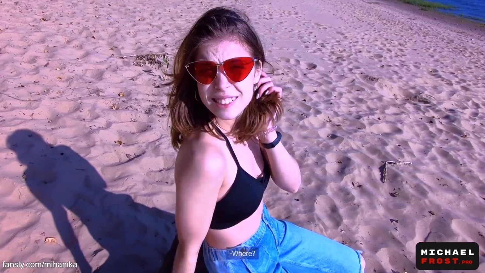 Russian slut's walk after standing fuck beach