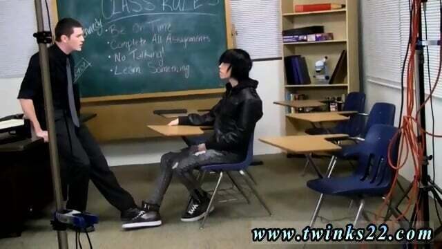 Best school boys video This pinch from Nate Kennedy Tyler Bolt's