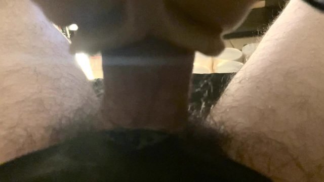 chatte mouille veut baise pleine nuit